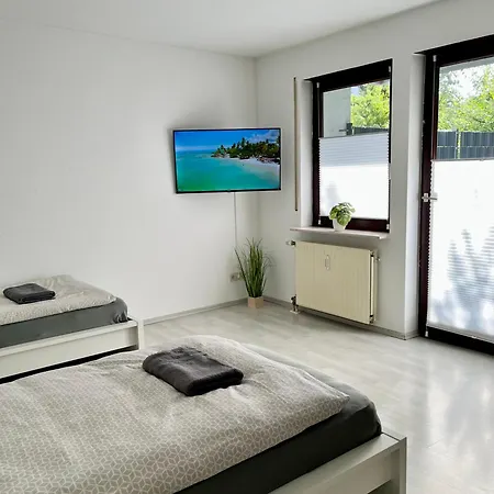 Апартаменты L5 - Ganze Wohnung, Kueche, Bad, Wlan, Terrasse *